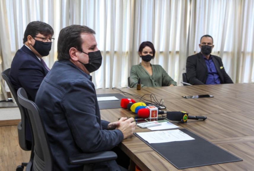 Prefeitura assina termo de cooperação com MP Estadual para o combate às construções irregulares no Rio