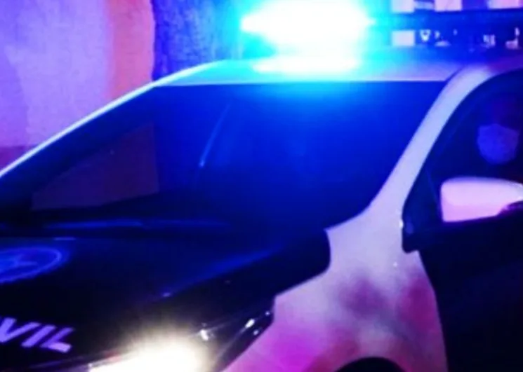 Mãe e filho são assassinados a tiros dentro de casa no RJ