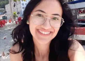 MORRE MULHER ESFAQUEADA EM SHOPPING NO RJ