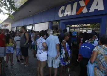 Confira quem recebe a terceira parcela do auxílio emergencial neste fim de semana