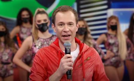TV Globo antecipa saída de Faustão e Tiago Leifert assume o ‘Domingão’ antes da estreia de novo programa com Luciano Huck