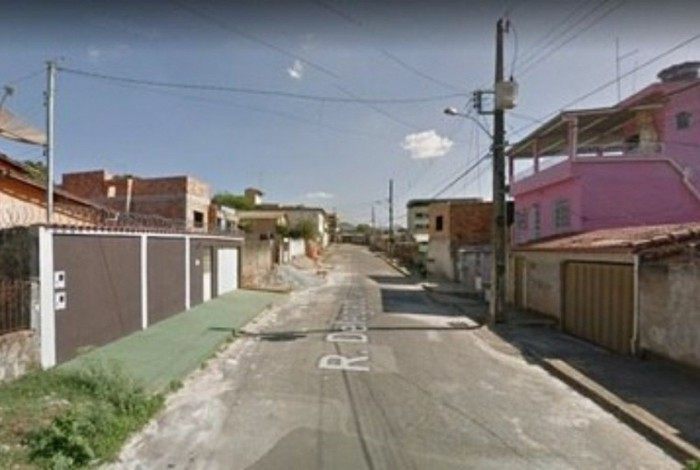Marido tenta esfaquear esposa após ela se negar a fritar torresmo