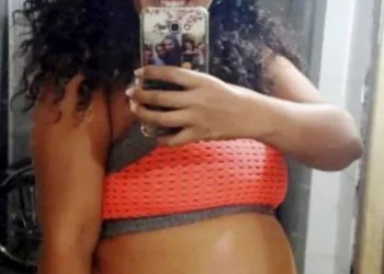 RJ: Polícia investiga caso de grávida de 8 meses encontrada morta sem o bebê no ventre
