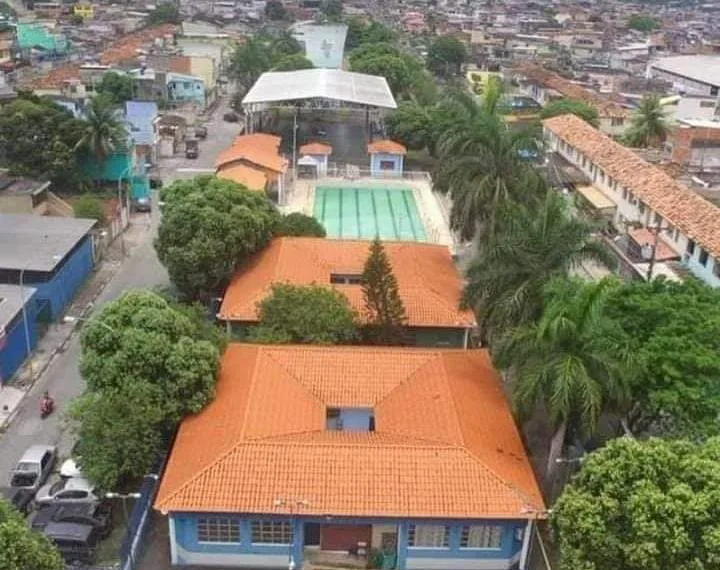 RECEM NASCIDA COM CORDÃO UMBILICAL É ENCONTRADA PROXIMO A VILA OLÍMPICA DE PADRE MIGUEL