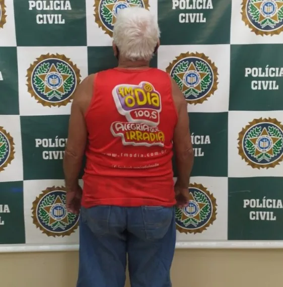 Vovô banguelo é preso após estuprar a enteada de 11 anos no Rio de Janeiro