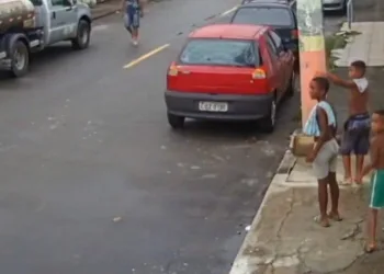 ‘Essas crianças foram mortas dentro da comunidade’, diz delegado sobre meninos de Belford Roxo
