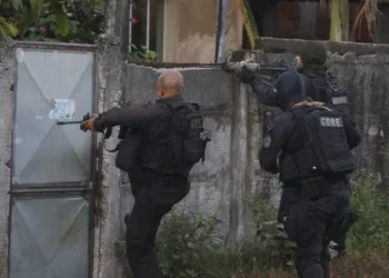 Traficante diz que morte de policiais ‘não dá em nada’, revelam escutas