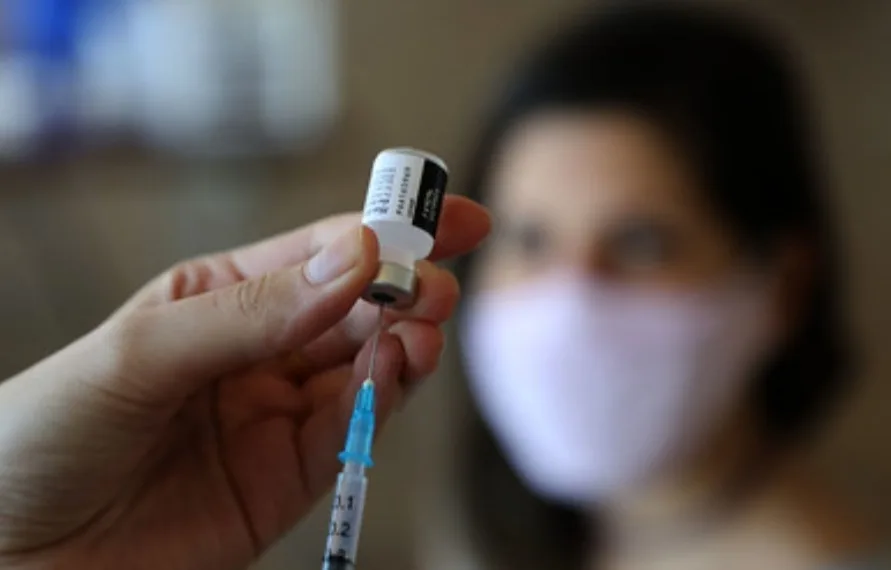 Covid-19: Município aplica primeira dose em adultos acima de 45 anos nesta quinta-feira (12/08). Saiba mais sobre a vacinação