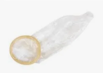Tirar a camisinha durante o ato sexual agora é crime