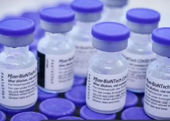 Rio de Janeiro distribui 348,6 mil doses da vacina da Pfizer