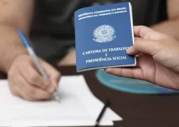 FEIRÃO OFERECE MAIS DE MIL VAGAS DE EMPREGO NO RIO