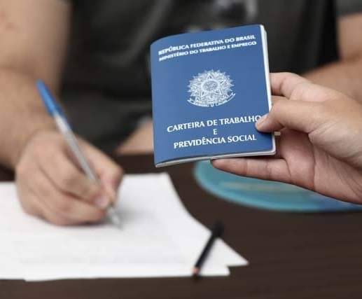 FEIRÃO OFERECE MAIS DE MIL VAGAS DE EMPREGO NO RIO