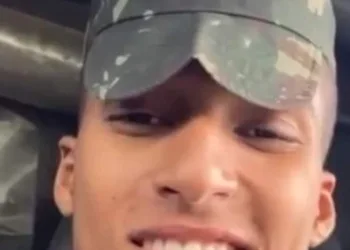 MOTOCICLISTA MORRE EM ACIDENTE COM CAMINHÃO NA AV BRASIL