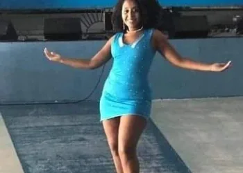 PASSISTA DA BEIJA-FLOR MORRE APÓS SER ATROPELADA NO RIO