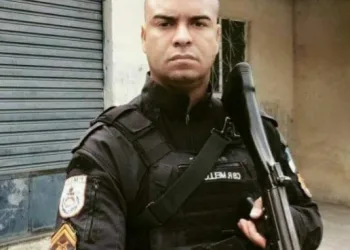 POLICIAL MILITAR MORRE APÓS DISCUSSÃO EM BAR NO RJ