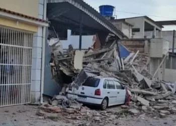 JOVEM MORRE EM DESABAMENTO DE PRÉDIO NO RIO