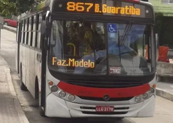Linha 867 Campo Grande x B. Guaratiba. Iniciou com novos horários a partir de hoje. ( 5 de Novembro )