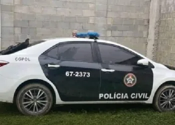 POLICIA APREENDE VIATURA FALSA DE MILICIANO