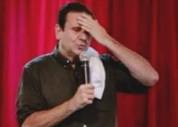 𝙀𝙙𝙪𝙖𝙧𝙙𝙤 𝙋𝙖𝙚𝙨 𝙘𝙤𝙜𝙞𝙩𝙖 𝙥𝙤𝙨𝙨𝙞𝙗𝙞𝙡𝙞𝙙𝙖𝙙𝙚 𝙙𝙚 𝙘𝙖𝙣𝙘𝙚𝙡𝙖𝙧 𝙘𝙖𝙧𝙣𝙖𝙫𝙖𝙡 𝙚 𝙛𝙚𝙨𝙩𝙖𝙨 𝙣𝙤 𝙍𝙞𝙤