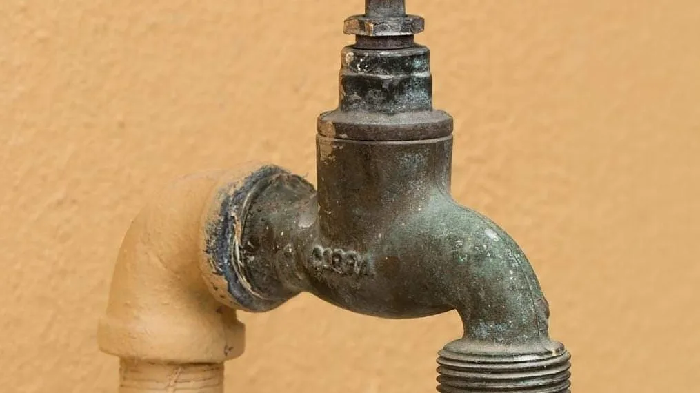 ZONA OESTE SEM ÁGUA!! E SEM PREVISÃO DE VOLTAR!!