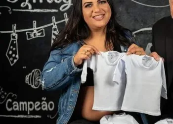 Mulher morre após dar à luz quadrigêmeas