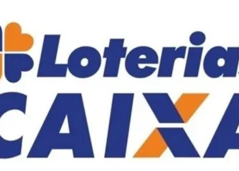 ATENDENTE DE LOTÉRICA, OPERADORA DE CAIXA, OPERADORA DE TIRAR XEROX, VENDEDORA – CASAS