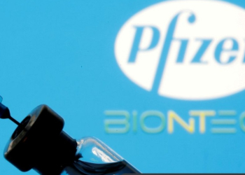 Rio antecipa 2° dose da vacina Pfizer para quem tem 17 anos ou mais