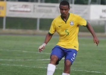 EX JOGADOR DA SELEÇÃO MORRE AOS 23 ANOS