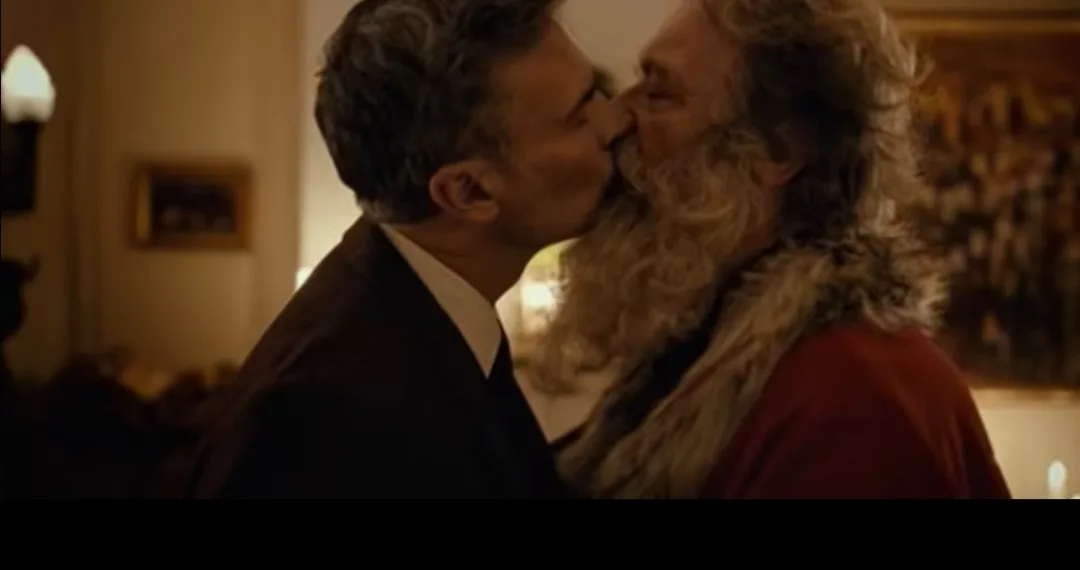 Papai Noel gay é tema de propaganda natal; veja vídeo