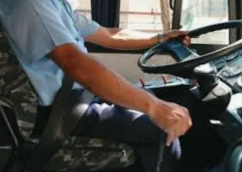 MOTORISTAS E COBRADORES ANUNCIAM GREVE A PARTIR DE SEGUNDA-FEIRA