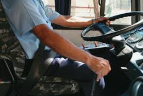 MOTORISTAS E COBRADORES ANUNCIAM GREVE A PARTIR DE SEGUNDA-FEIRA
