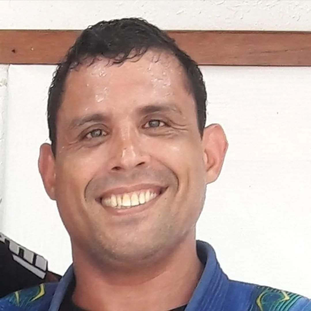 POLICIAL CIVIL É ASSASSINADO NA ZONA OESTE