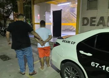 HOMEM É PRESO POR DIVULGAR FOTOS ÍNTIMAS DA EX PARA FILHO E PRIMO NO RJ