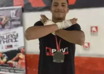 LUTADOR DE 19 ANOS É ASSASSINADO NO RJ