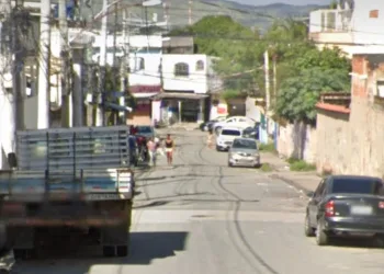 HOMEM É ASSASSINADO DENTRO DE CASA EM CAMPO GRANDE