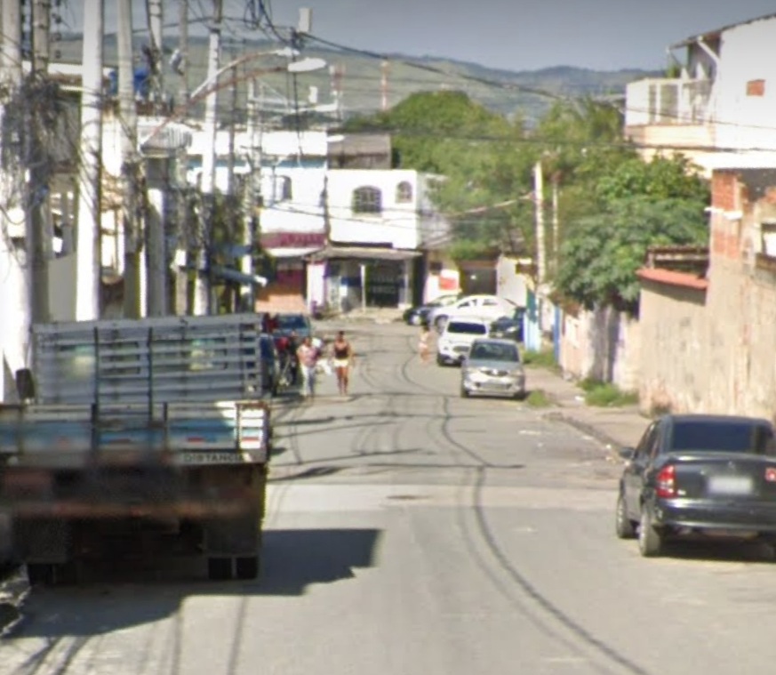 HOMEM É ASSASSINADO DENTRO DE CASA EM CAMPO GRANDE