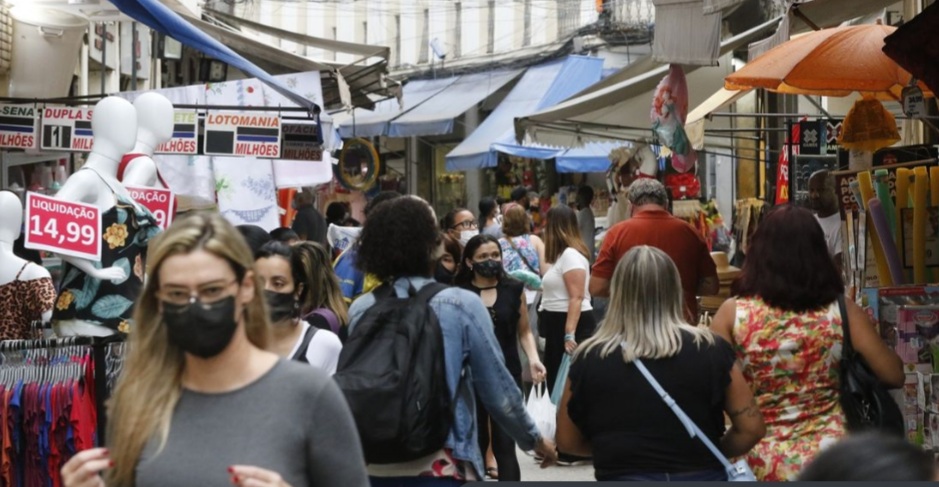 Covid-19: Rio tem queda de 48% em mortos e de 69% nas internações