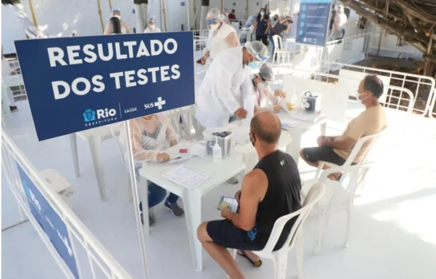 Covid-19: Vacinação segue nesta terça-feira na cidade. Veja onde fazer o teste em caso de sintoma gripal