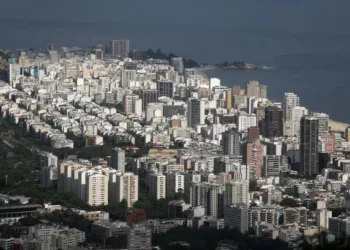 Aproximadamente 50 mil moradores do Rio já pagaram IPTU de 2022 à vista