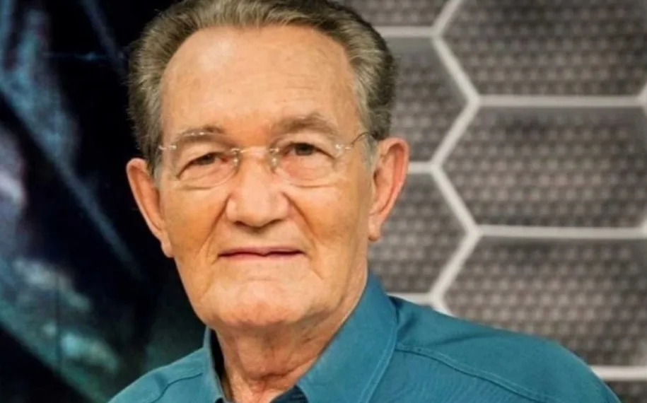 MULHER DO APRESENTADOR LÉO BATISTA MORRE AFOGADA EM PISCINA NO RJ