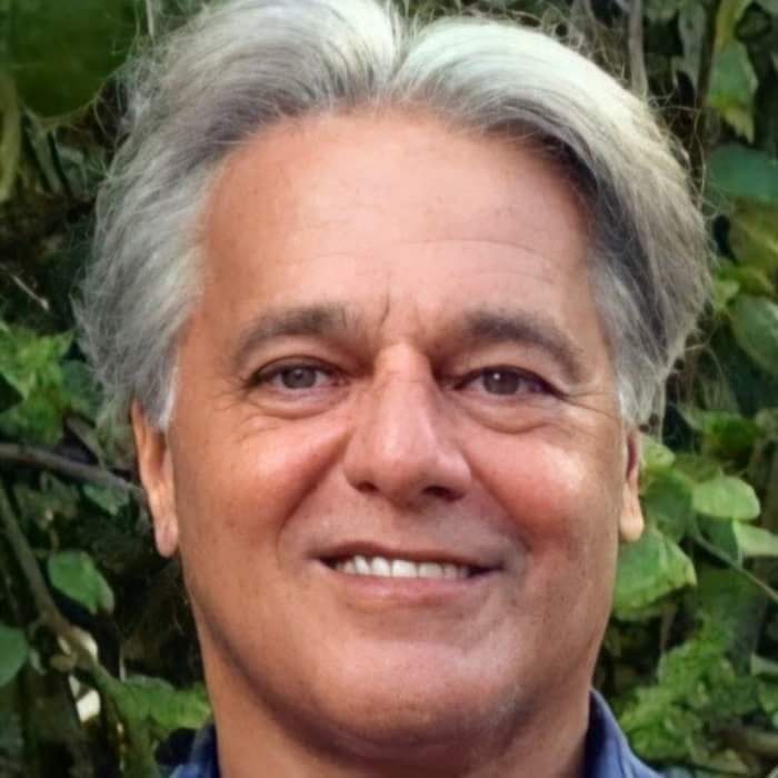 Ator José Carlos Sanches é encontrado morto em estado de putrefação
