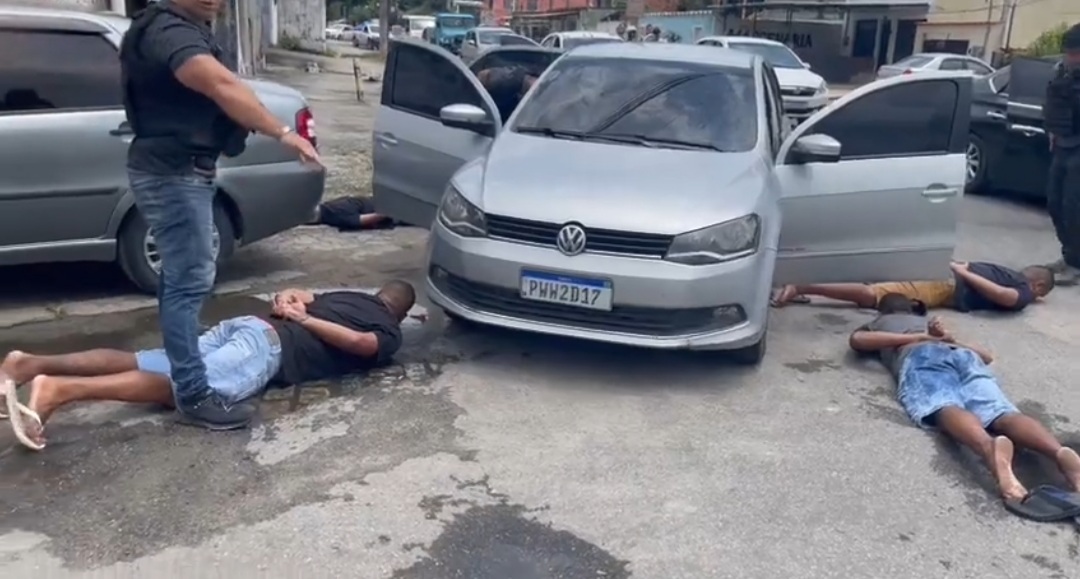 VIDEO: POLICIA CIVIL PRENDE MILICIANOS EM CAMPO GRANDE