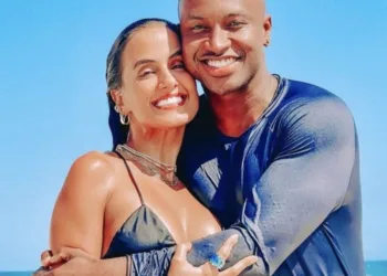 ‘Felizão com sua LUZ’ Cantor Thiaguinho assume namoro com ex-BBB