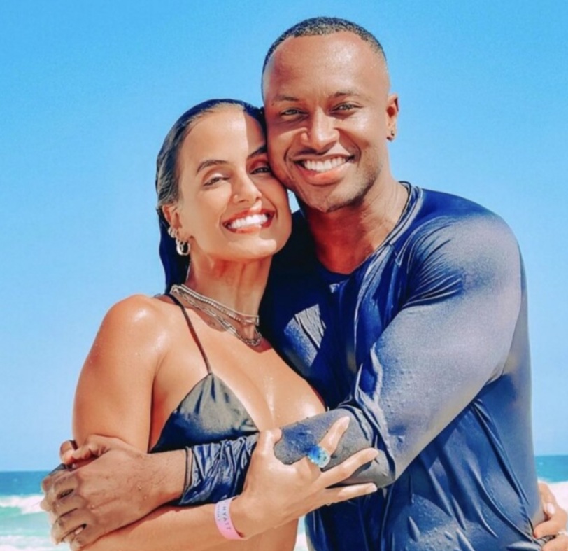 ‘Felizão com sua LUZ’ Cantor Thiaguinho assume namoro com ex-BBB