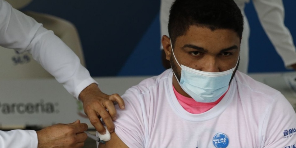 Covid-19: Fiocruz comprova eficácia da vacina em estudo no Rio