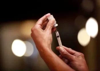 Covid-19: Sábado é dia de vacinação e testagem nos postos montados na cidade