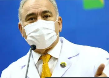 Covid-19: Brasil já confirmou dois casos da Deltacron, diz ministro