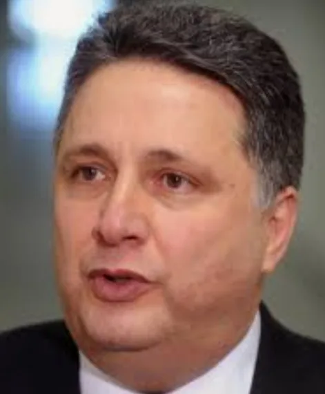 ANTHONY GAROTINHO LANÇA PRÉ-CANDIDATURA PARA GOVERNO DO RIO.