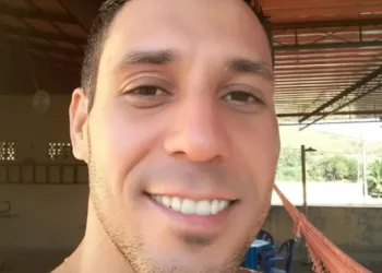 POLICIAL MILITAR TORTURADO POR TRAFICANTES NO RJ ESTÁ EM ESTADO GRAVE