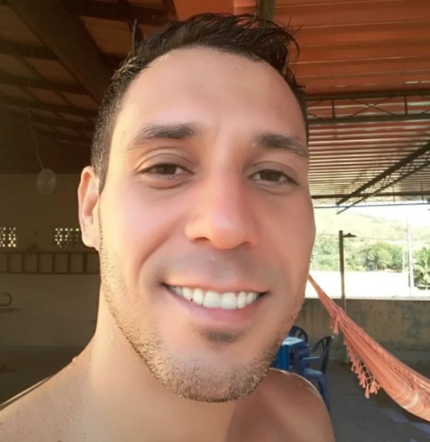 POLICIAL MILITAR TORTURADO POR TRAFICANTES NO RJ ESTÁ EM ESTADO GRAVE